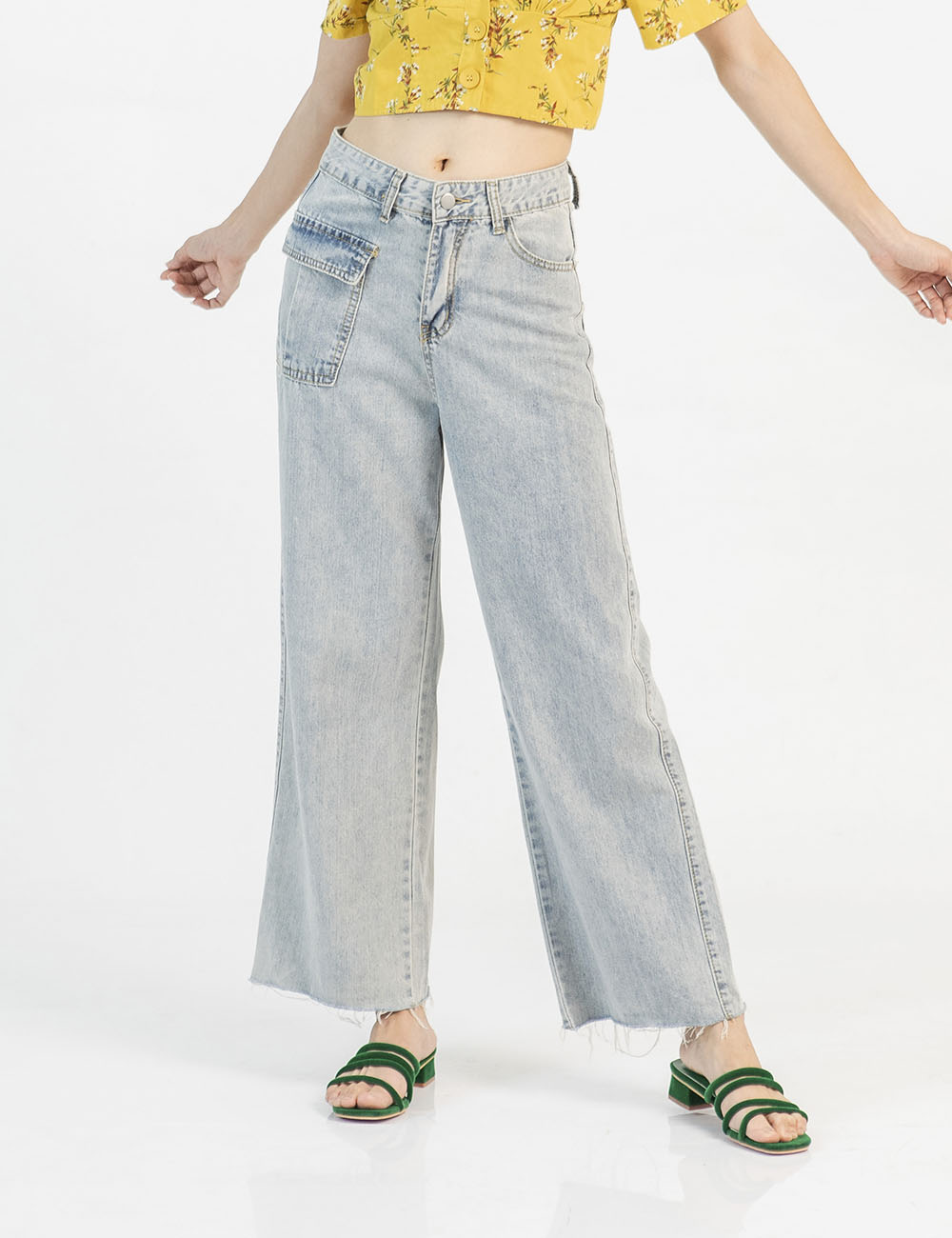 Yuan Market - Cana Jeans